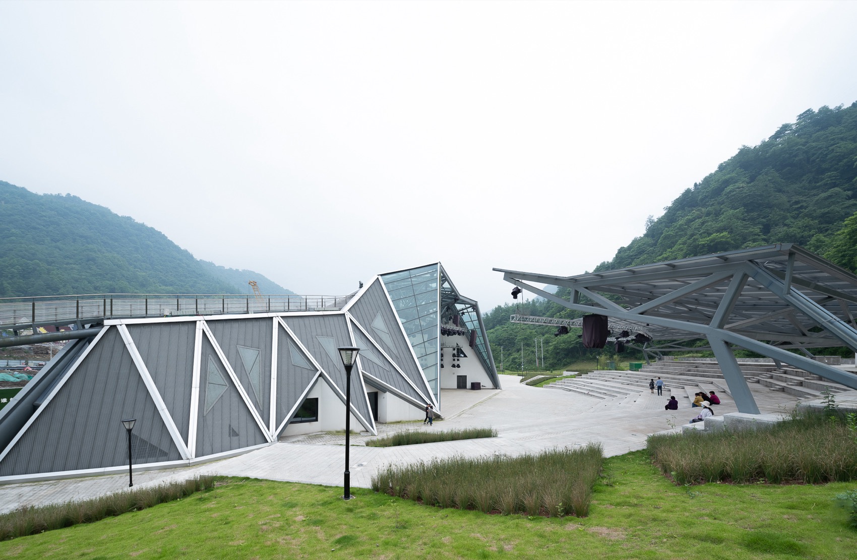 彭州市白鹿镇露天音乐厅，四川 / 成都市建筑设计研究院有限公司 + 奥地利R&P建筑有限公司-45