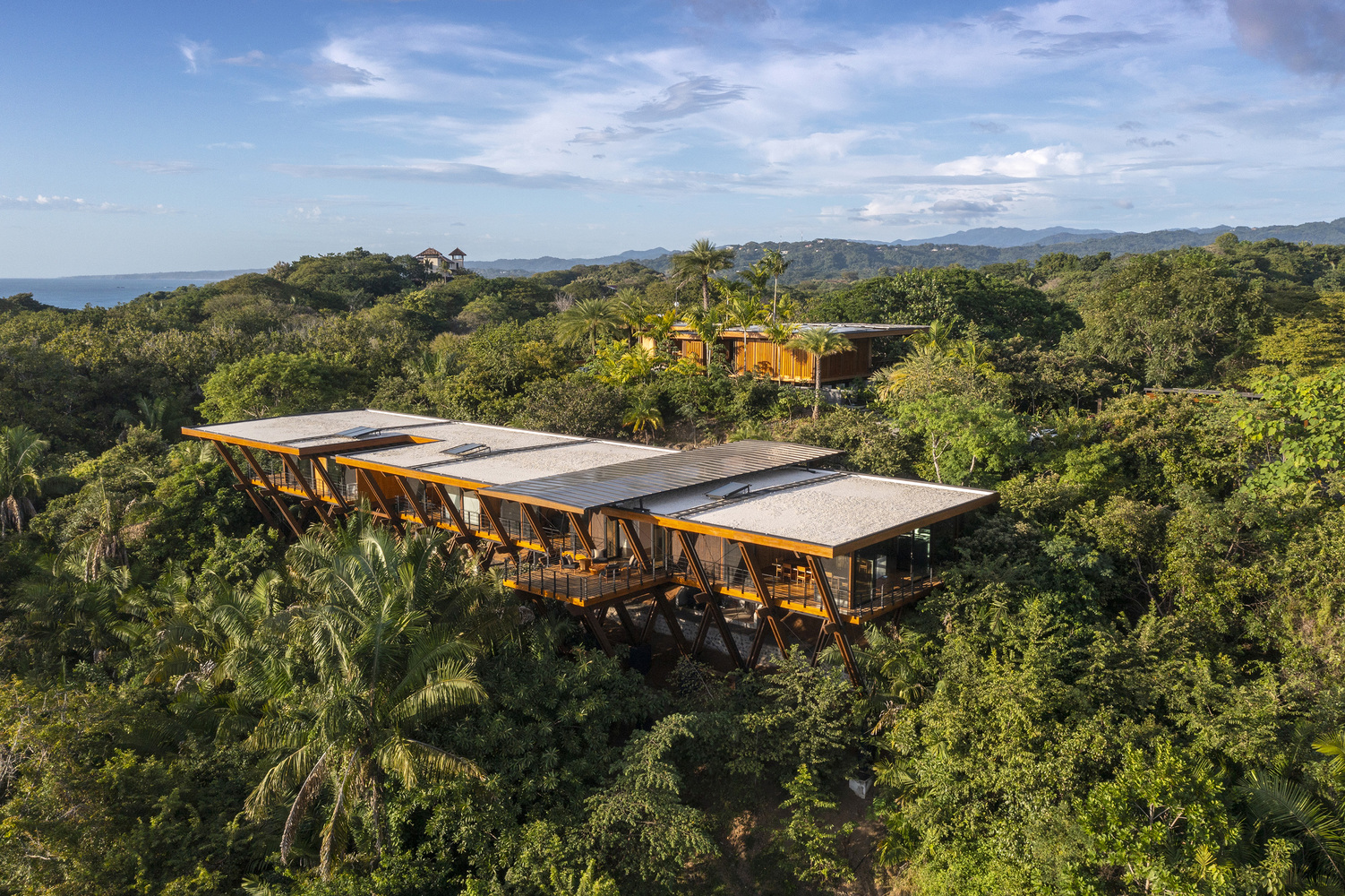 哥斯达黎加 Loma Sagrada 住宅丨萨拉格纳克·阿奎特科斯-10