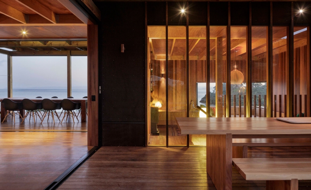 豪华别墅 现代风格[别墅] Herbst Architects' sensitive retreat invites New Zealand's great outdoors inside-2