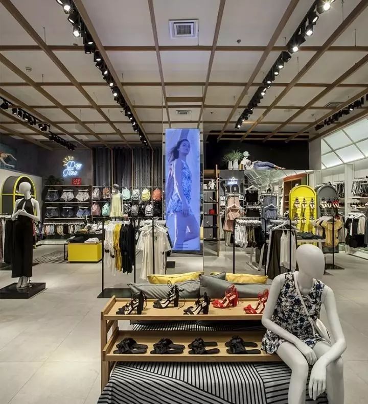 【88期】2月21日 最新精品零售空间设计-10