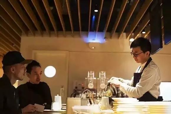 原研哉在北京设计了一家透着浓浓MUJI风的煮葉（TEASURE）茶饮店-13