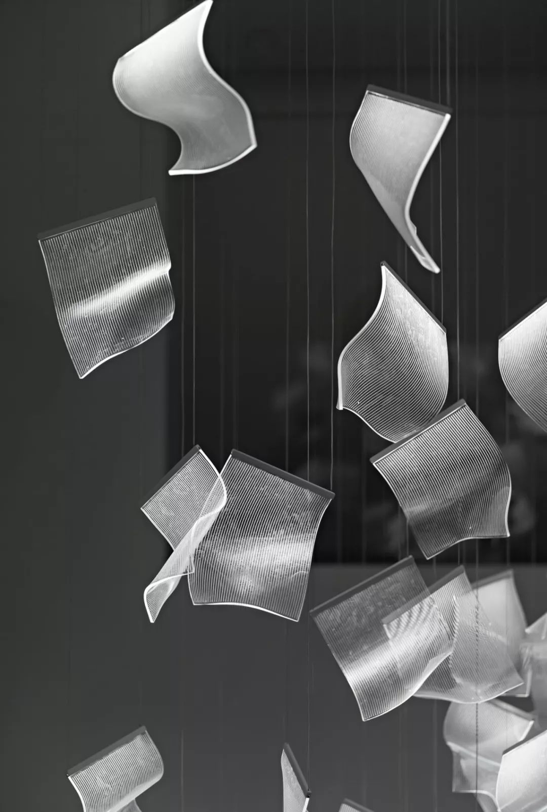 静谧高级灰 | 长沙卓越青竹湖售楼处设计鉴赏-29