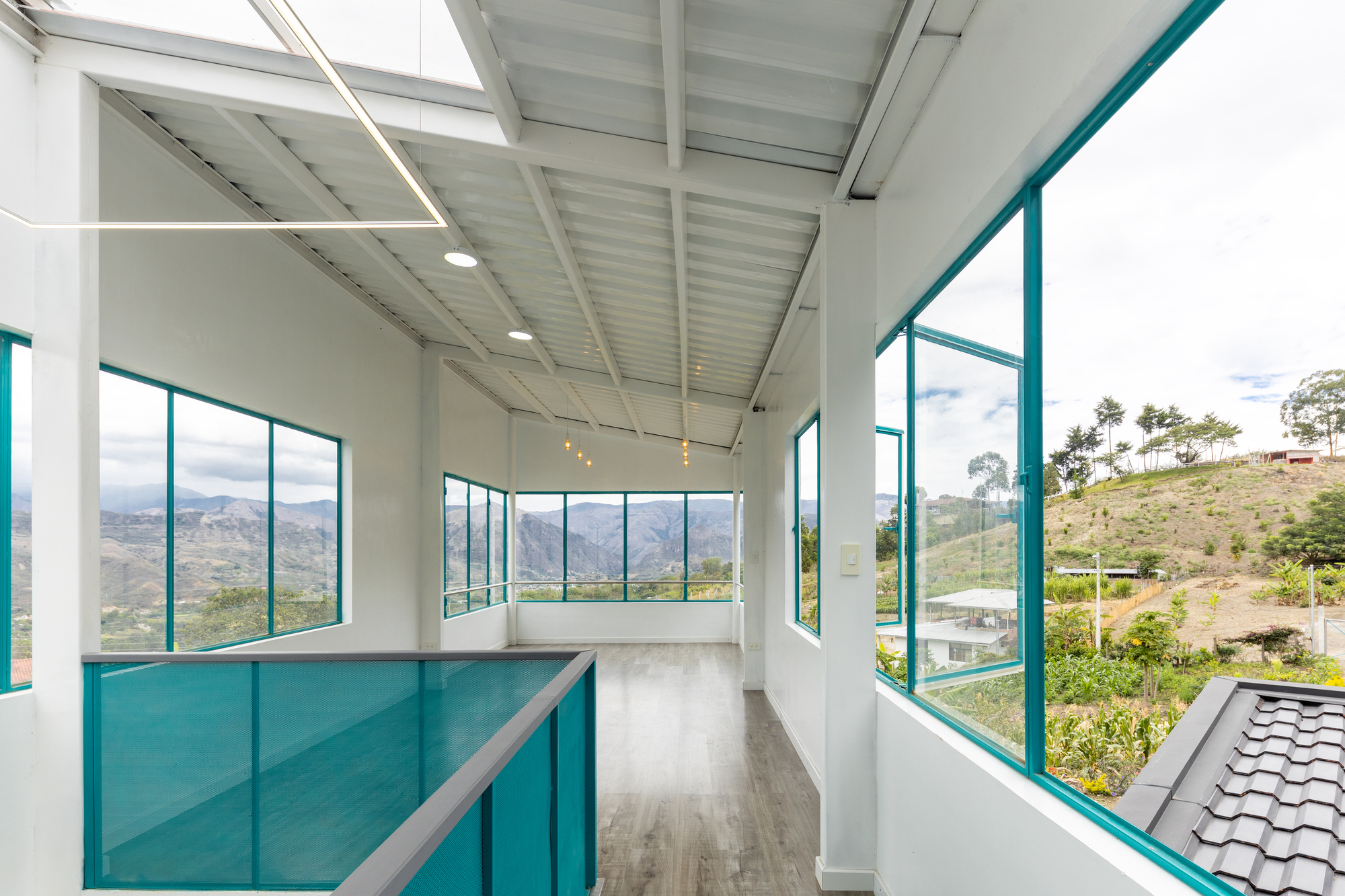 免役税屋丨厄瓜多尔丨Chip Studio-19