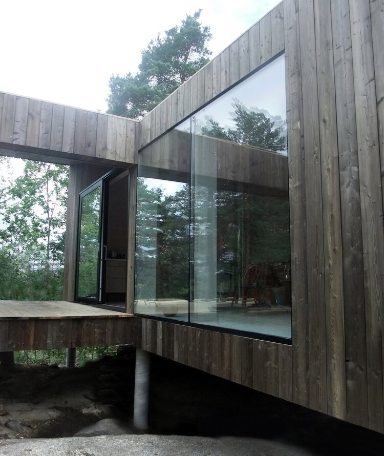 Square House with a Void  Reiulf Ramstad Arkitekter-12