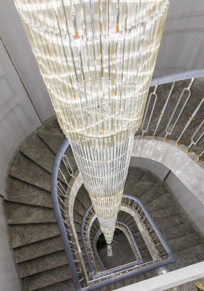 灰色奢华的空间艺术-18