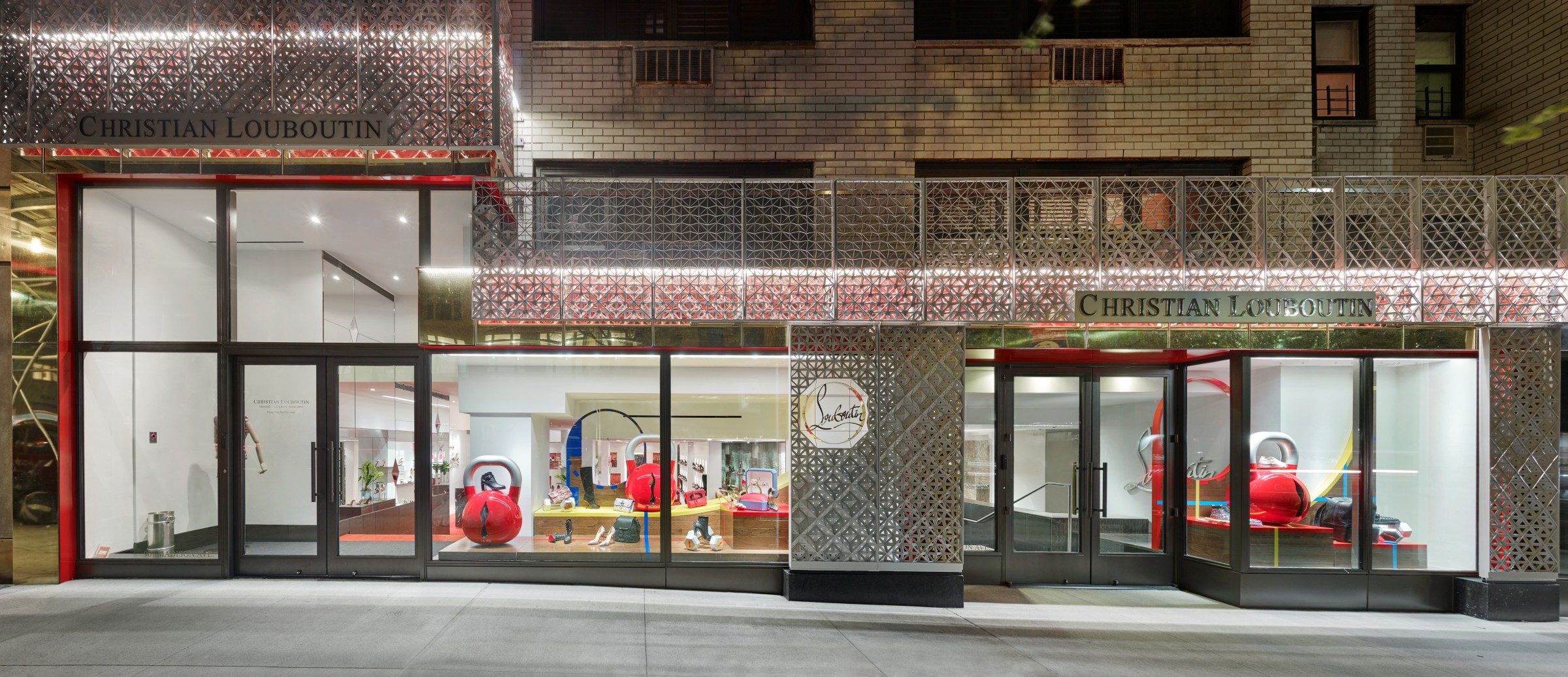 波浪金属屏风演绎商业空间新概念-8