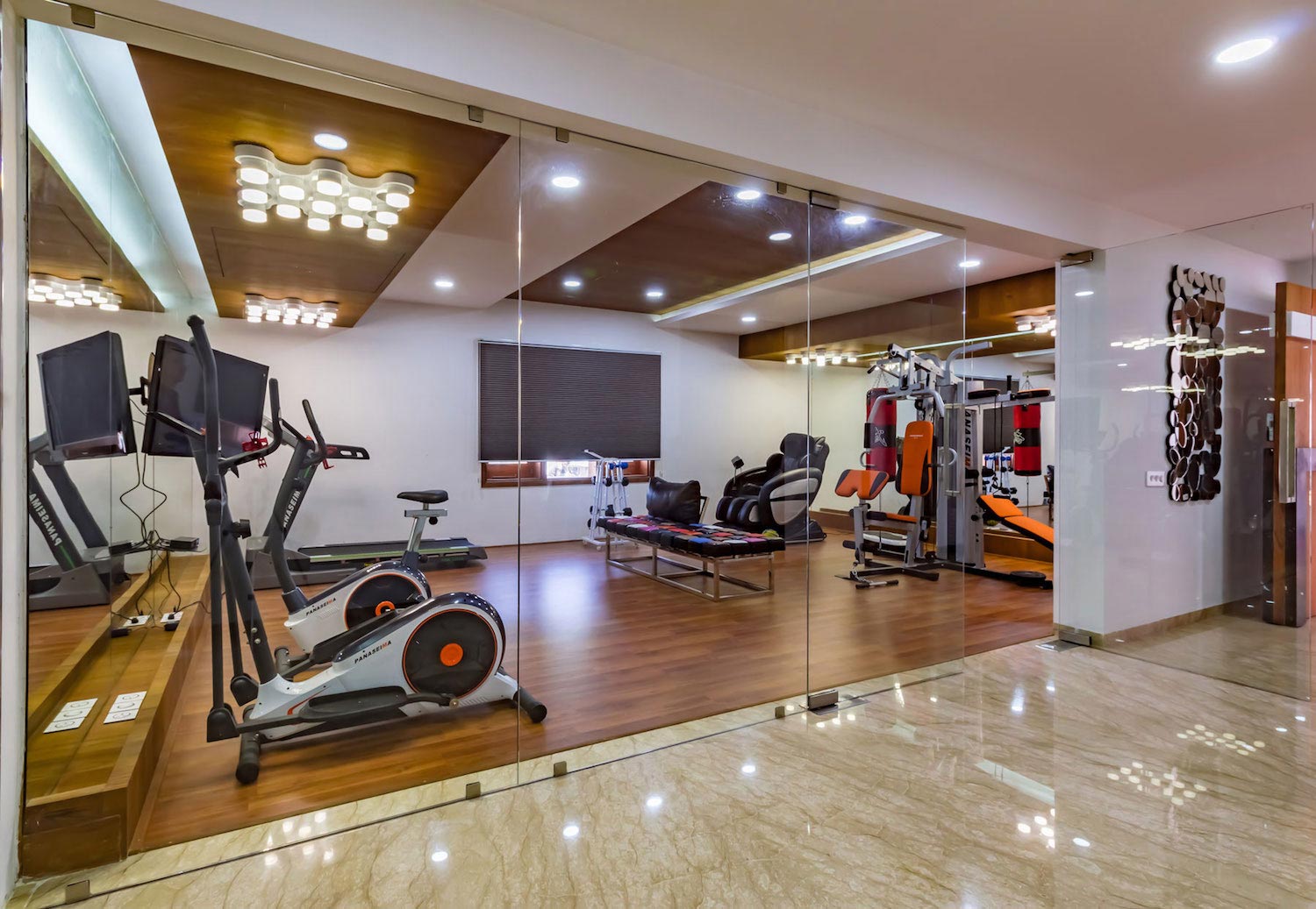 印度古吉拉特邦壮丽豪华别墅设计-25