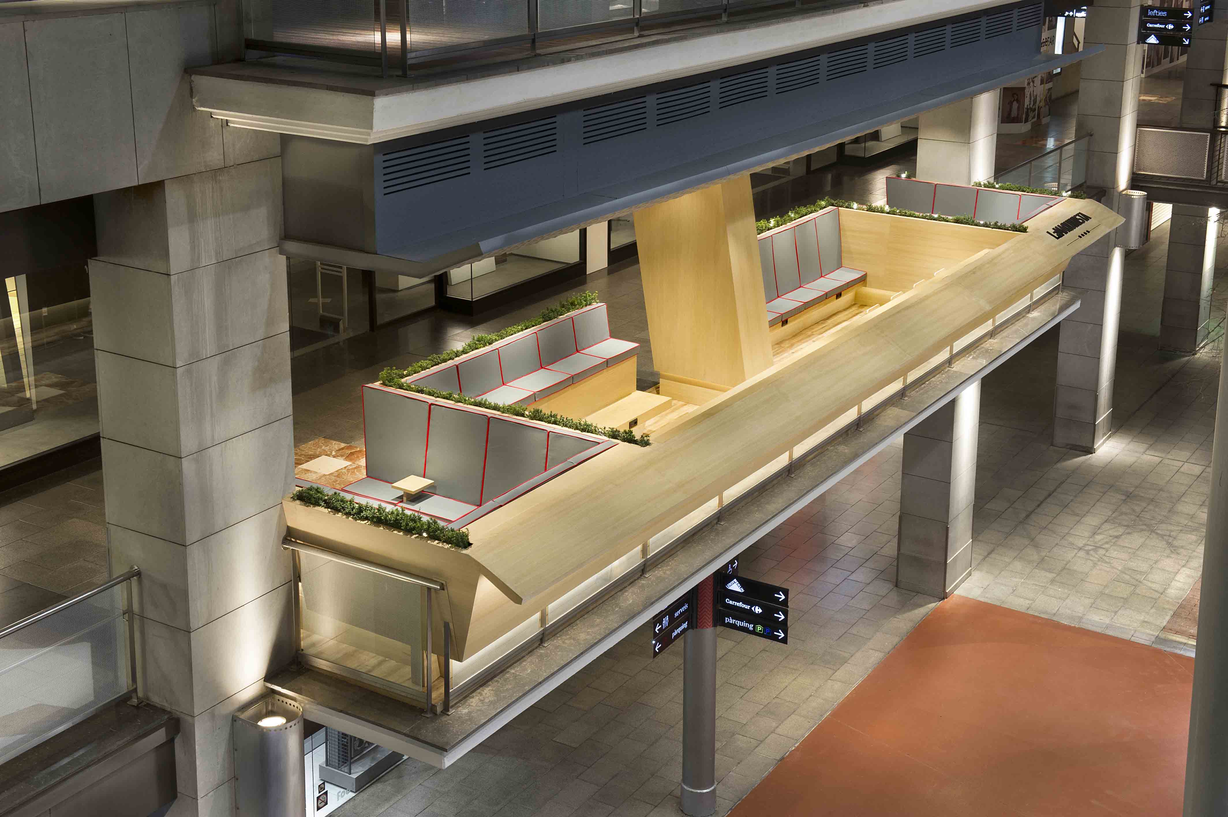 La Maquinista 休息区-10