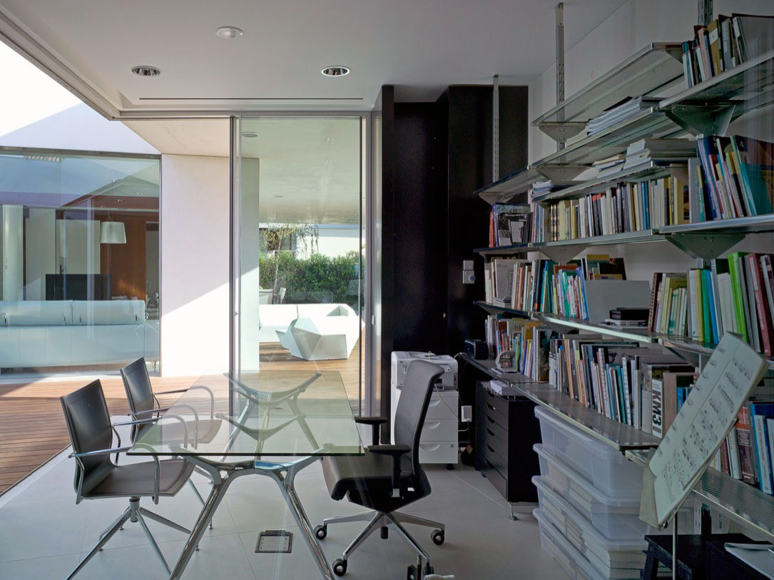 融合自然的西班牙现代住宅——G///bang El Caserón-6