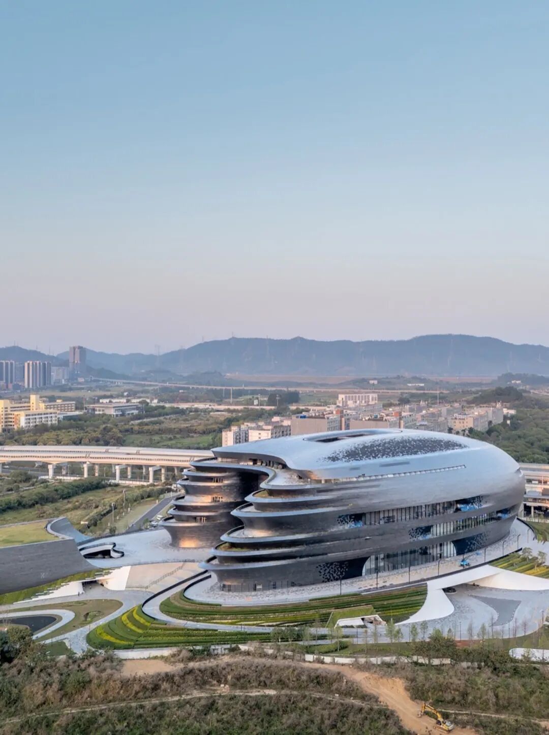 扎哈事务所新作|深圳科技馆正式开放-4