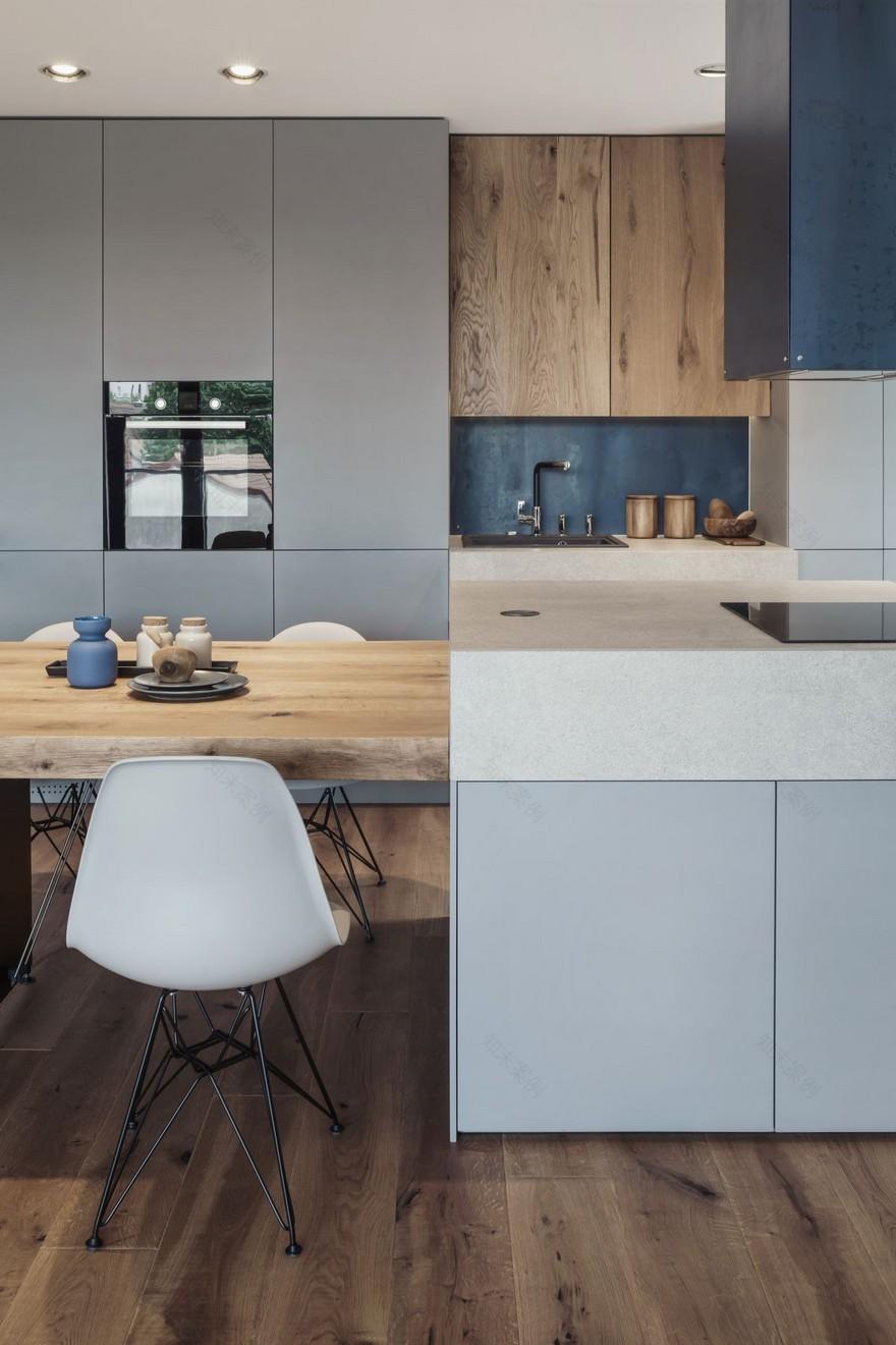 Elegant Interior With Industrial Elements: RS Apartment by Studio 1408-16