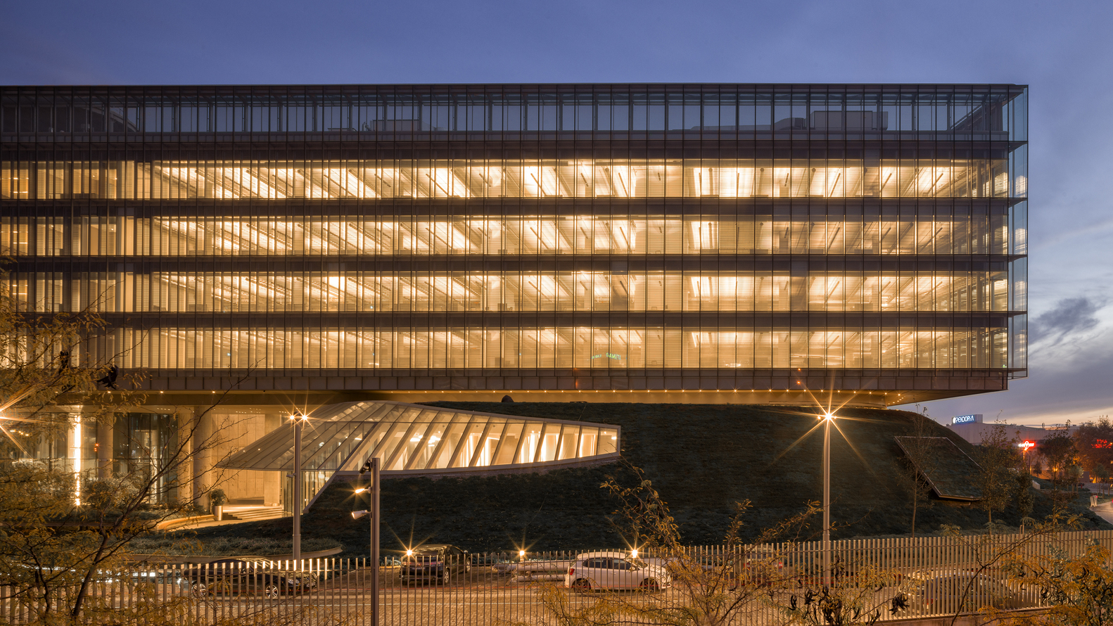 土耳其最大绿色屋顶校园 | Garanti Bank BBVA 科技园区-41