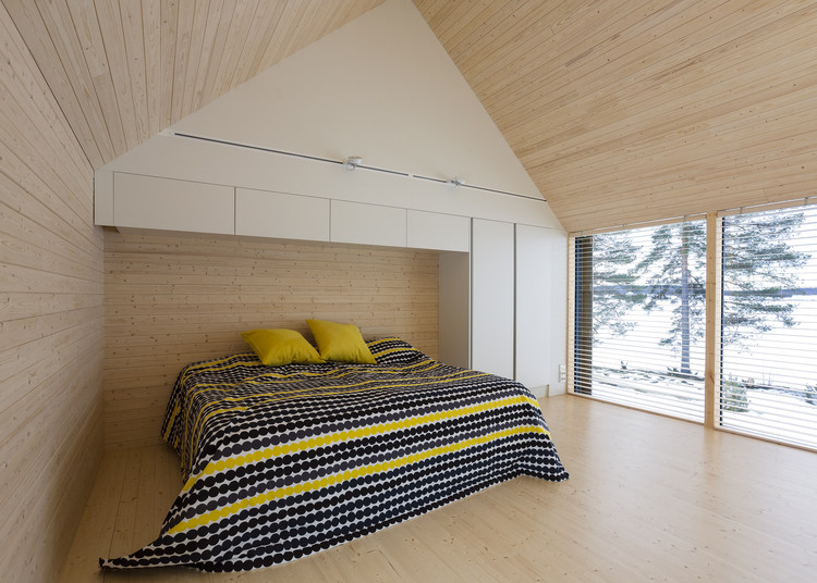 芬兰湖畔“Y 形”生态小屋-32