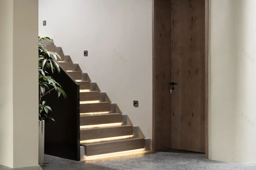 吉舍·云上草原民宿丨中国湖州丨民舍制作空间设计-22