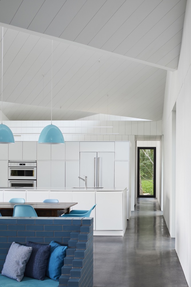 湖边度假屋“双卷书”设计-44