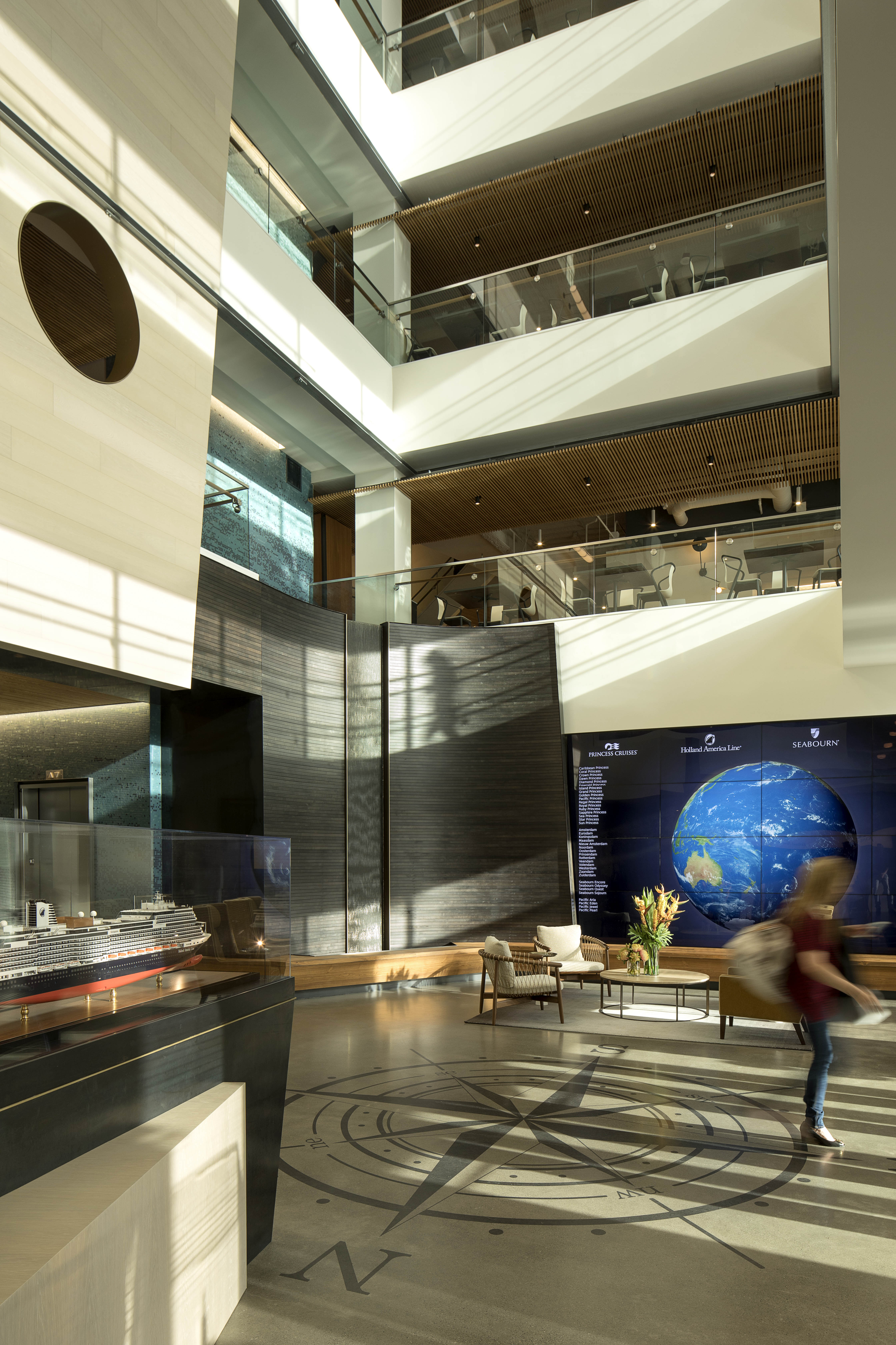 holland america group hq-12