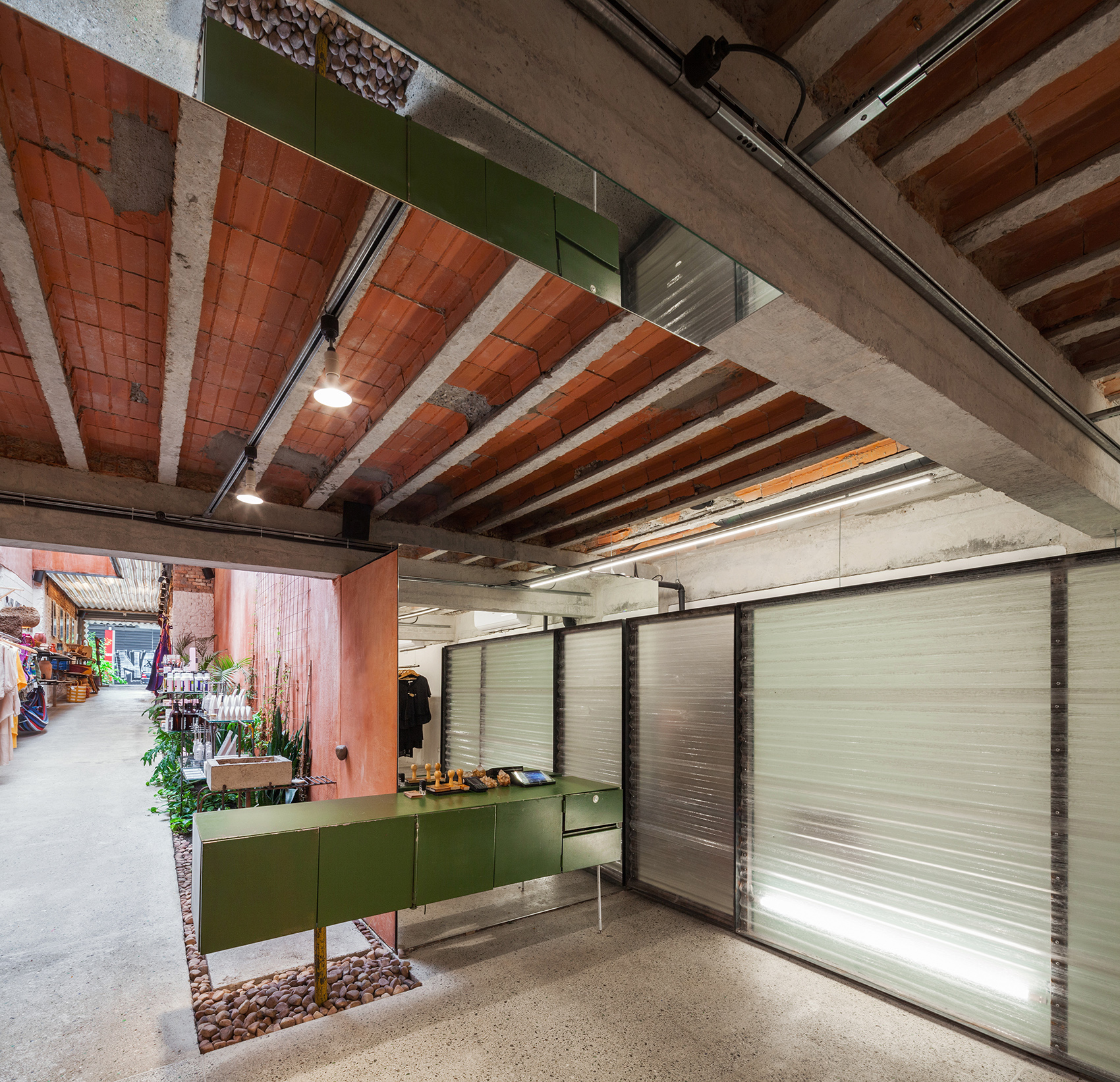 西班牙Bemglô 集合店-16