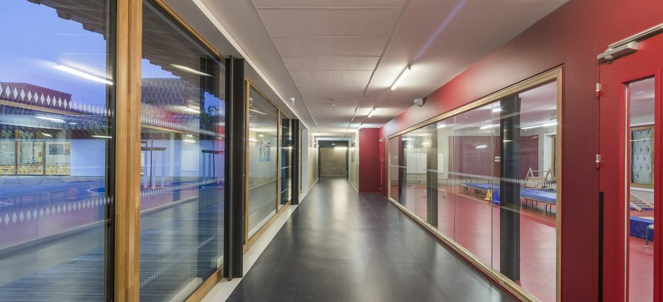 梦幻校园 · 迪士尼附近的 Louis de Vion 学校综合体-32