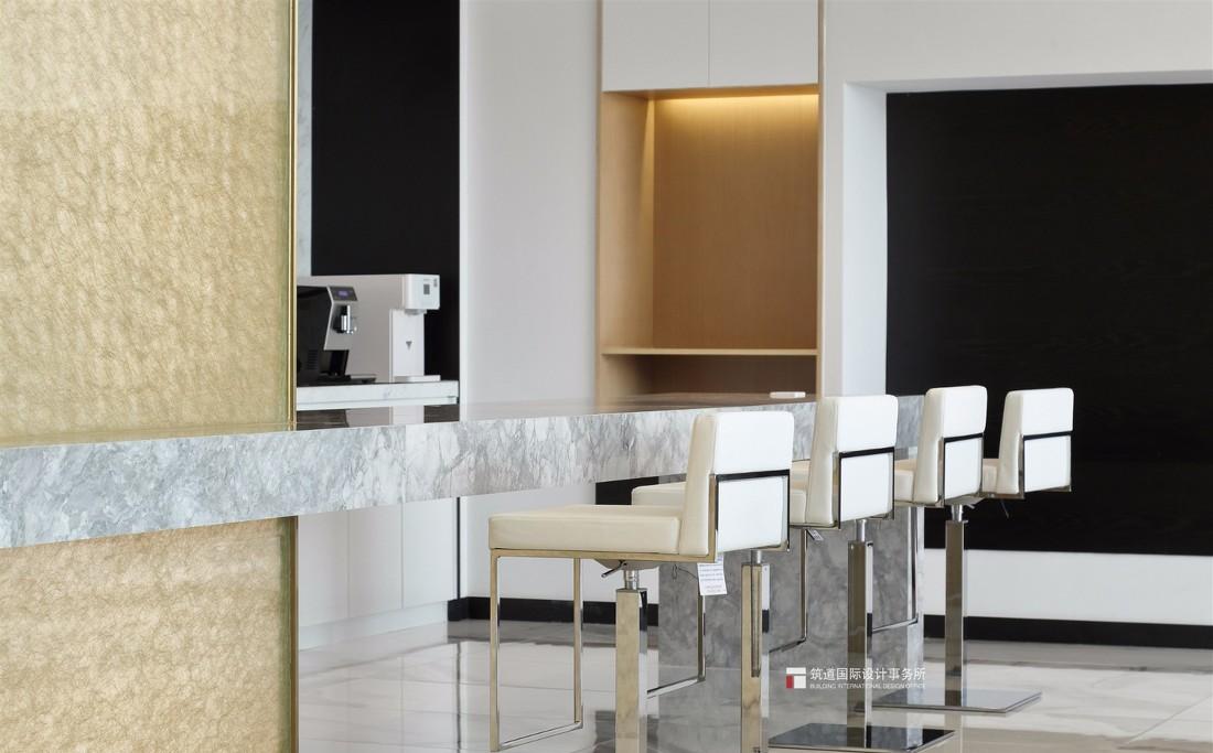 科技与人文共融的办公空间设计-17