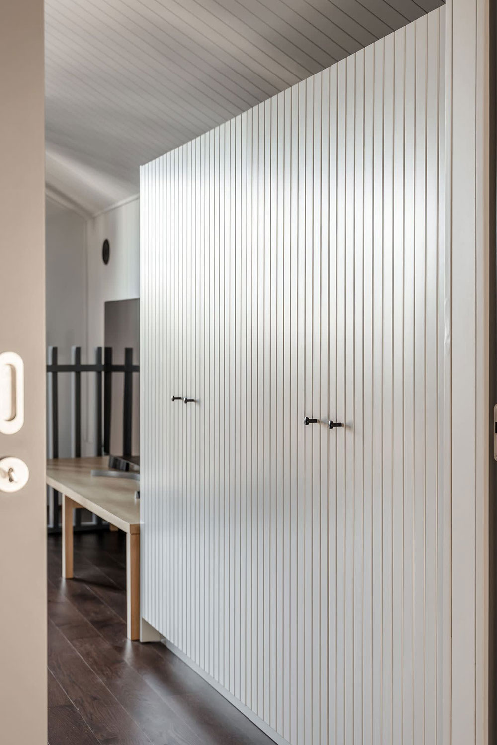 瑞典高山度假公寓 | 木质奢华与自然之美-15