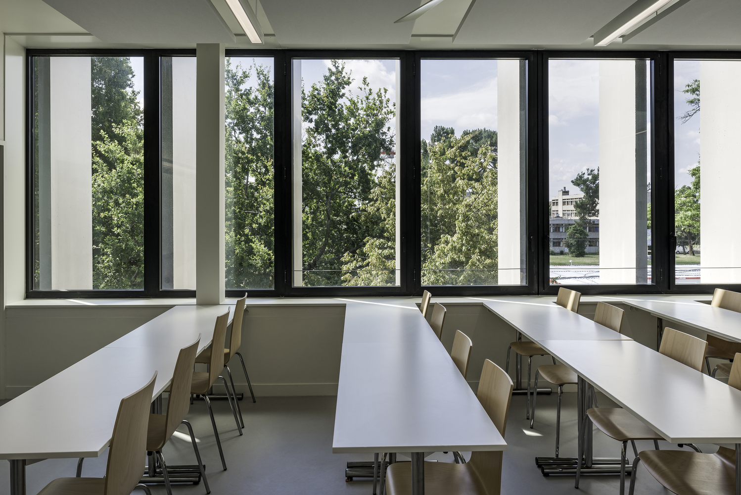 波尔多大学校园建筑 H 栋-24