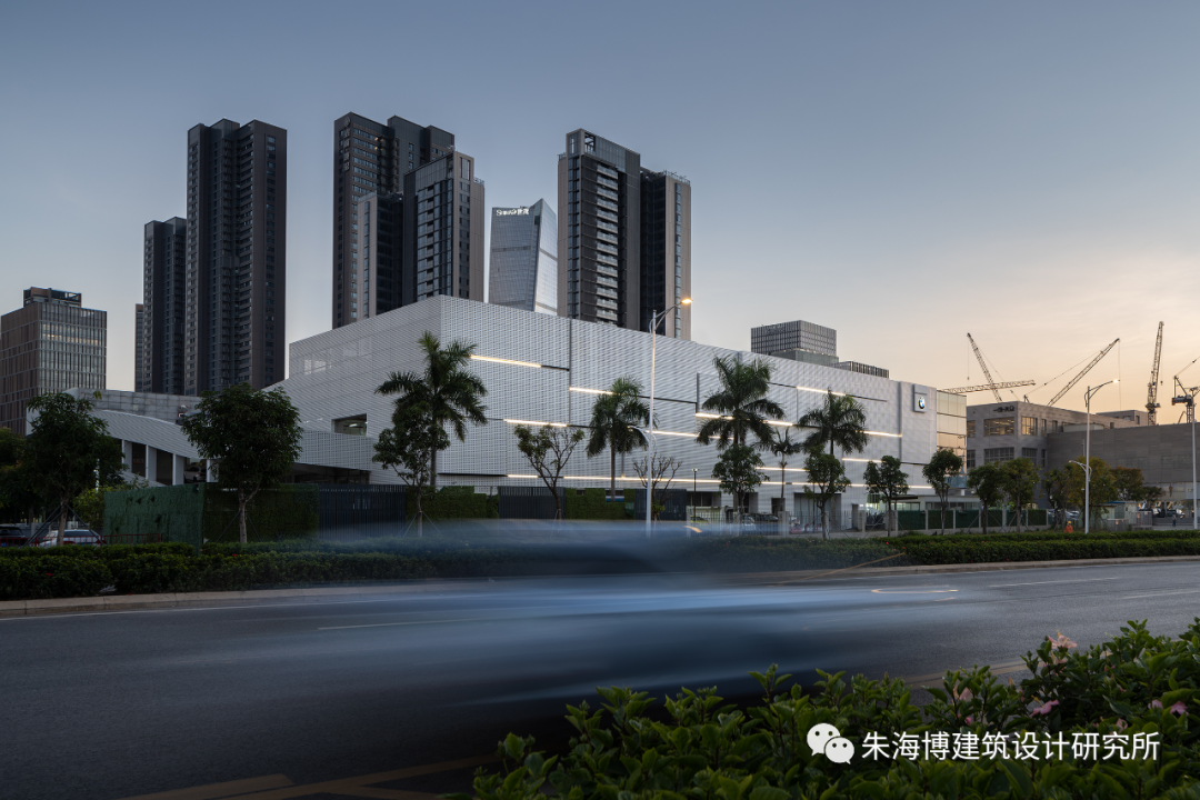 BMW 宝马前海客户体验中心丨中国深圳丨ARCHIHOPE 朱海博建筑设计事务所-29