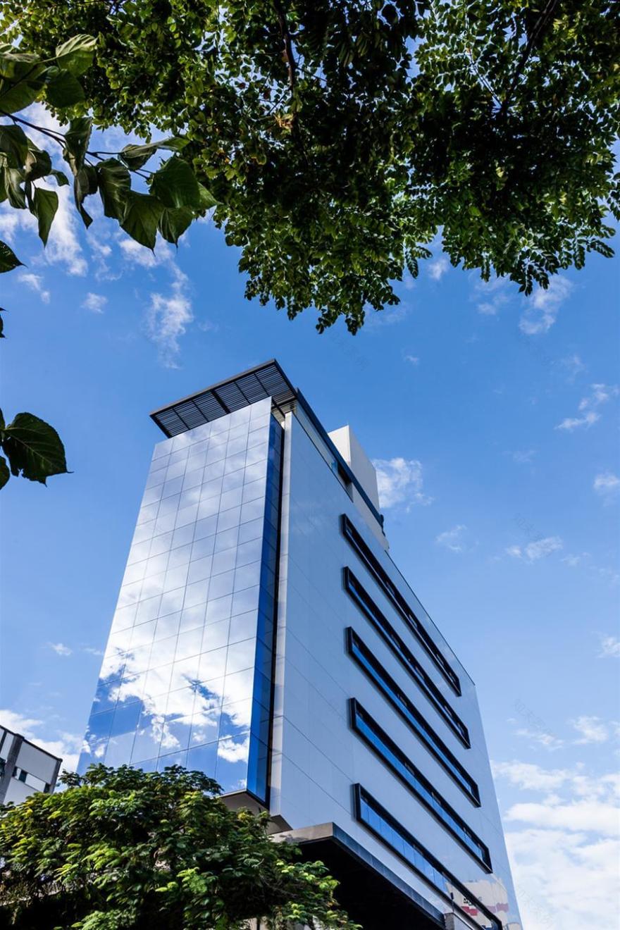 FCDL 行政大楼 | 现代设计与环保理念的完美结合-6