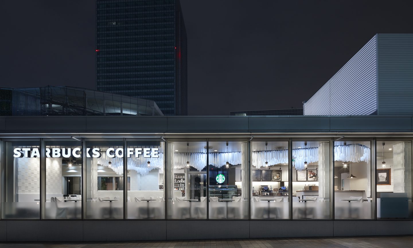 WHITE WINTER STARBUCKS  Suppose Design-1