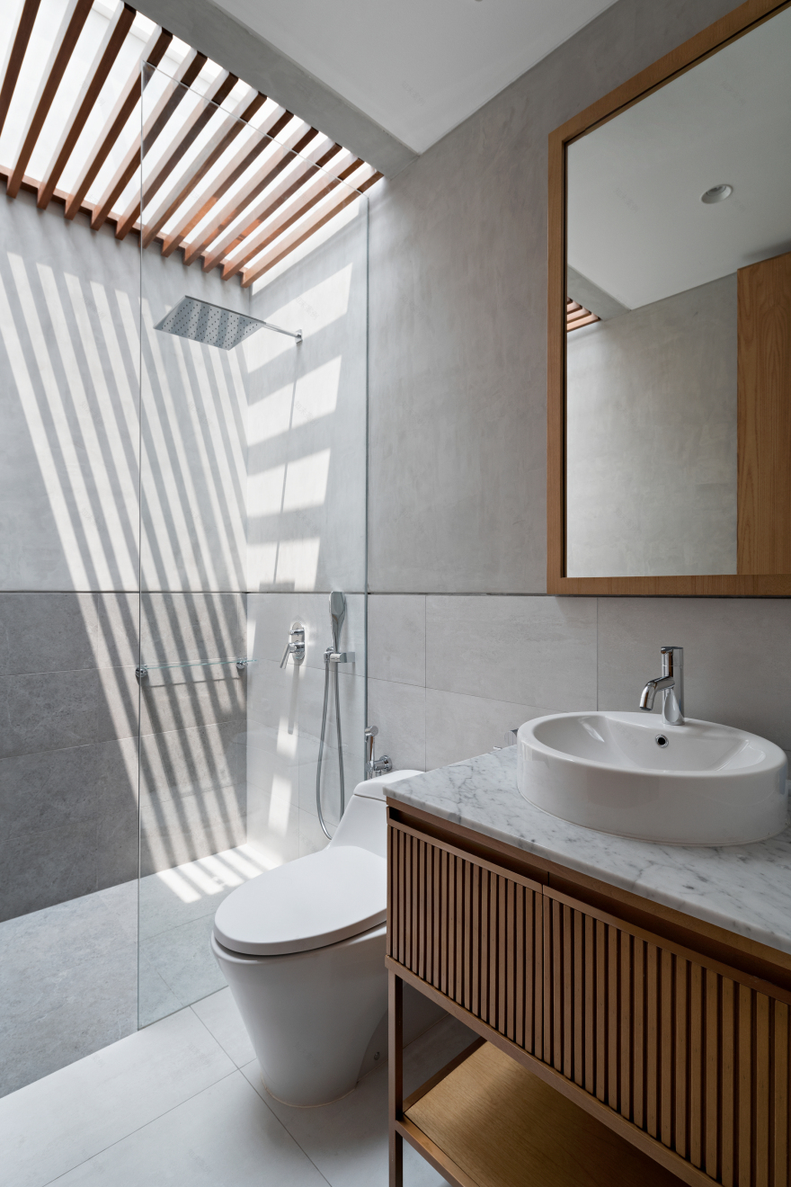 Svastaka House / Somia Design Studio-35