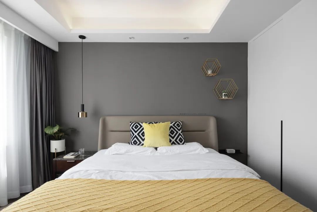 山中夜雨,极简克制美学营造温馨生活空间-41