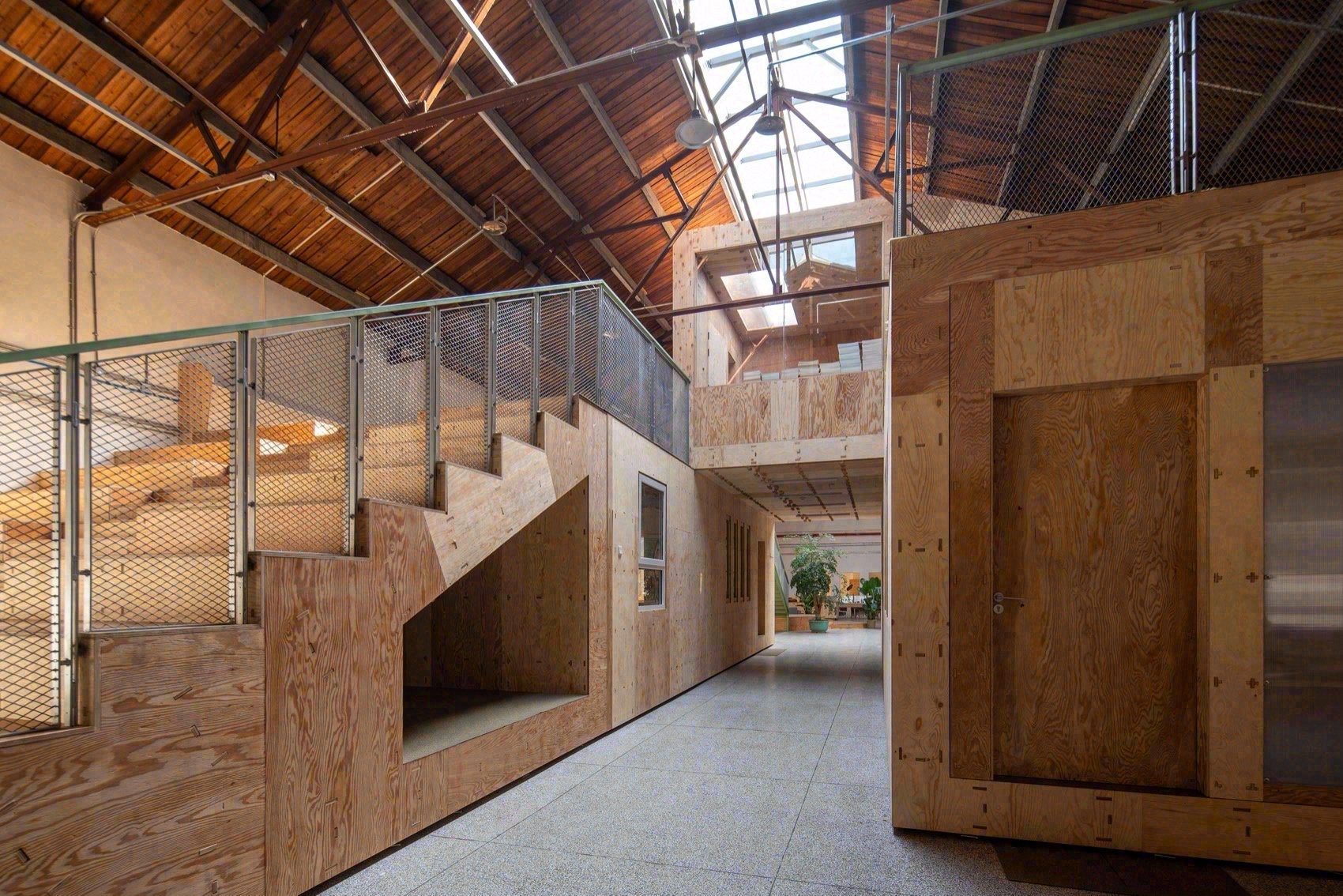 上海闵行松鼠与大山自然社区建筑改造更新丨中国上海丨派对朋友的飞船-28