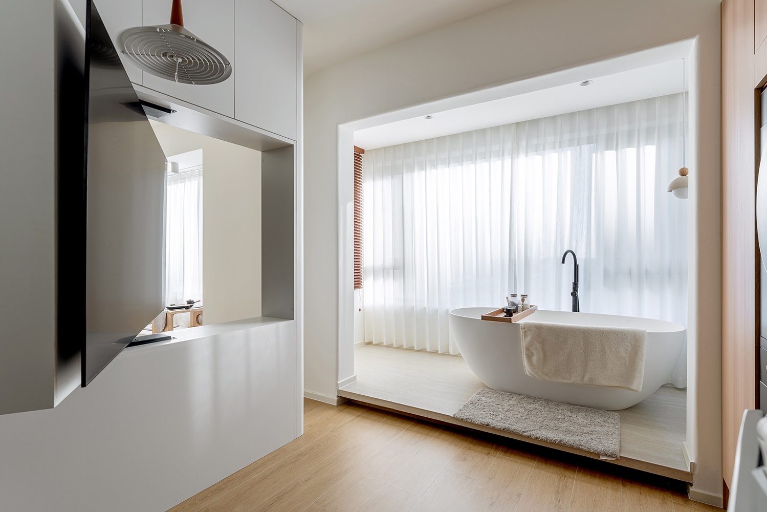 67㎡小家靠旋转电视墙变出N种生活场景丨久栖设计-35