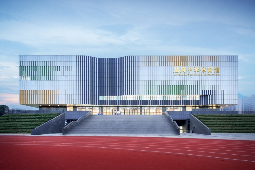 龙泉中学体育馆 | 高效利用空间的多功能设计典范-3