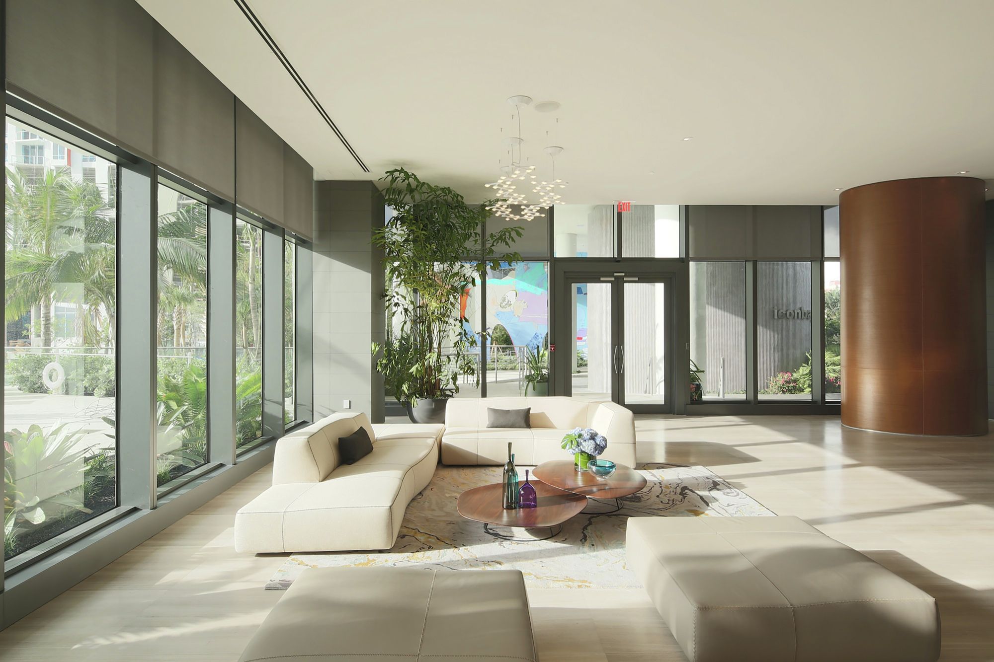 Miami 地标 Icon Bay | 空中花园与城市景观的完美融合-13