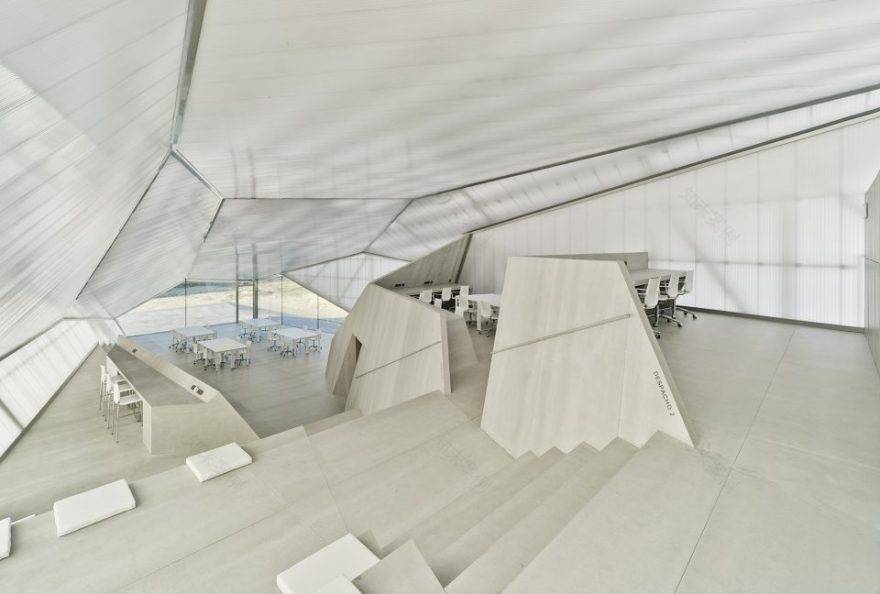 城郊企业孵化器·西班牙阿尔切纳办公楼-25