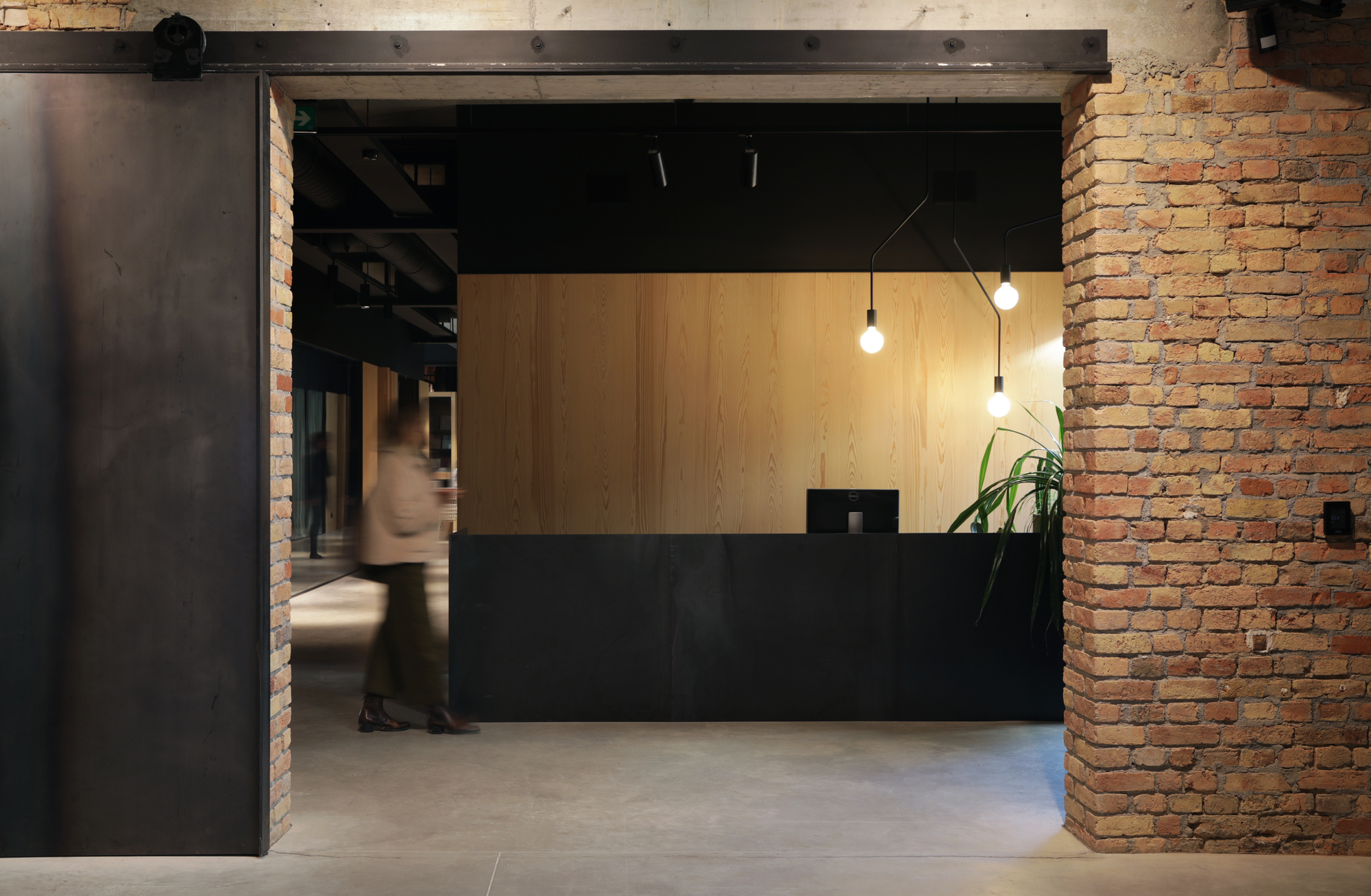 Urania Cinema Transformation / 3LHD-48