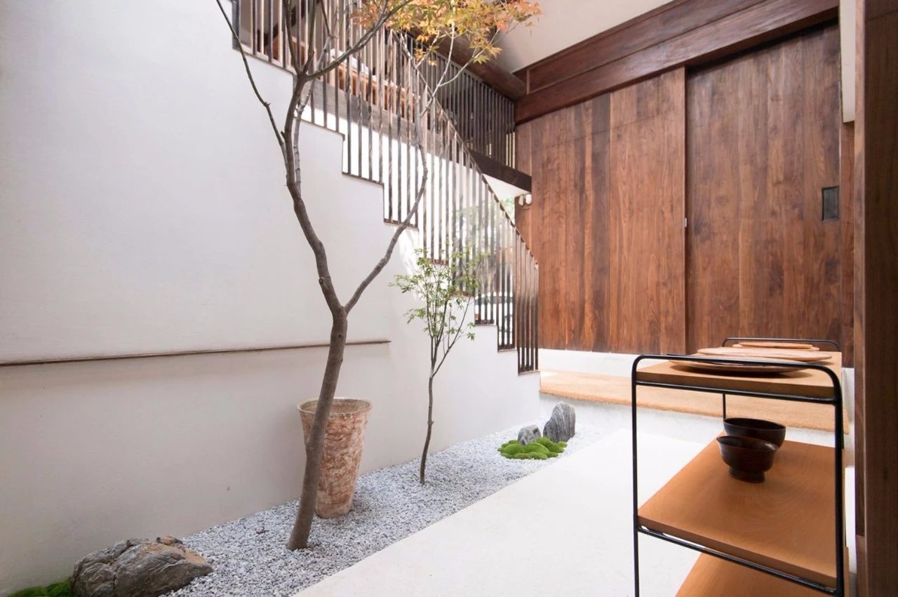 公共的“家”| 国子监失物招领家具店-5