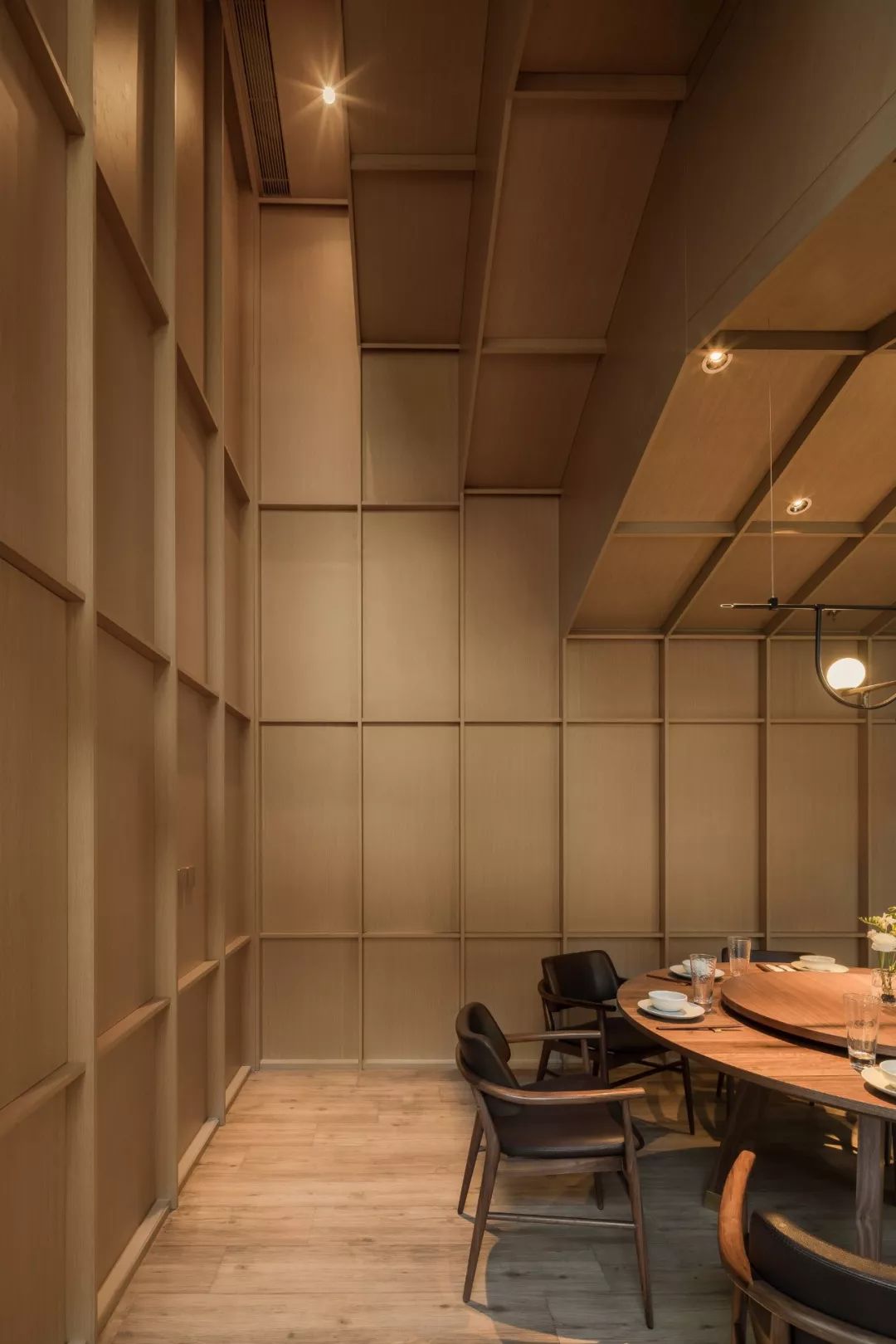 雁舍四季 | 传统园林与现代餐厅的完美融合-37