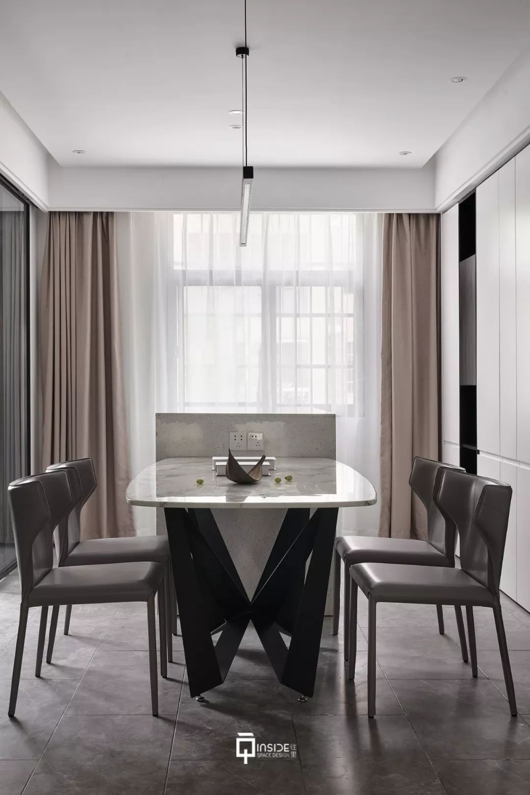 阳光收纳极简家-56