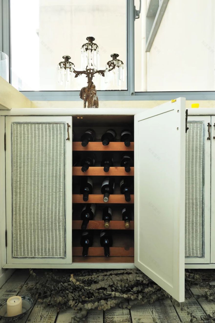 私家花园与收纳吧台的完美结合-15