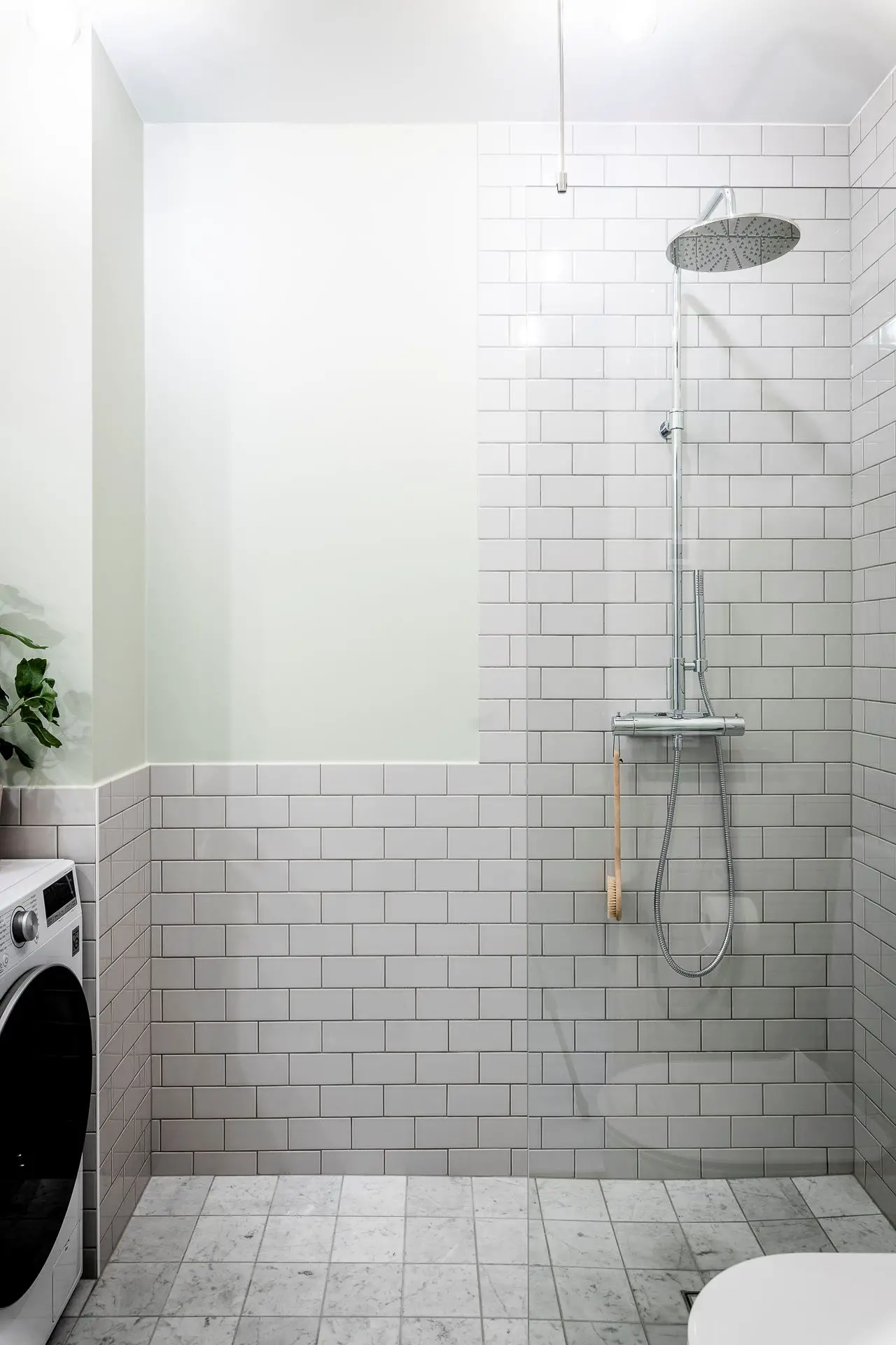 瑞典 1904 年建筑的 41m2 公寓改造 | 古典与现代的完美融合-21