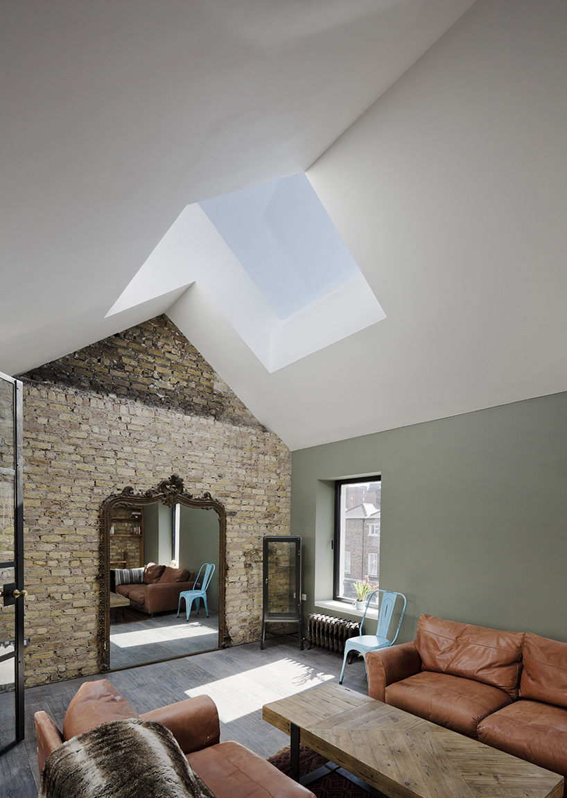 大运河街改造 | 嵌入式屋顶与开放式空间的完美结合-10