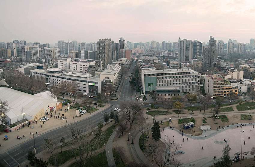 劳动者医院总体规划丨智利圣地亚哥丨CCRR Arquitectos-1