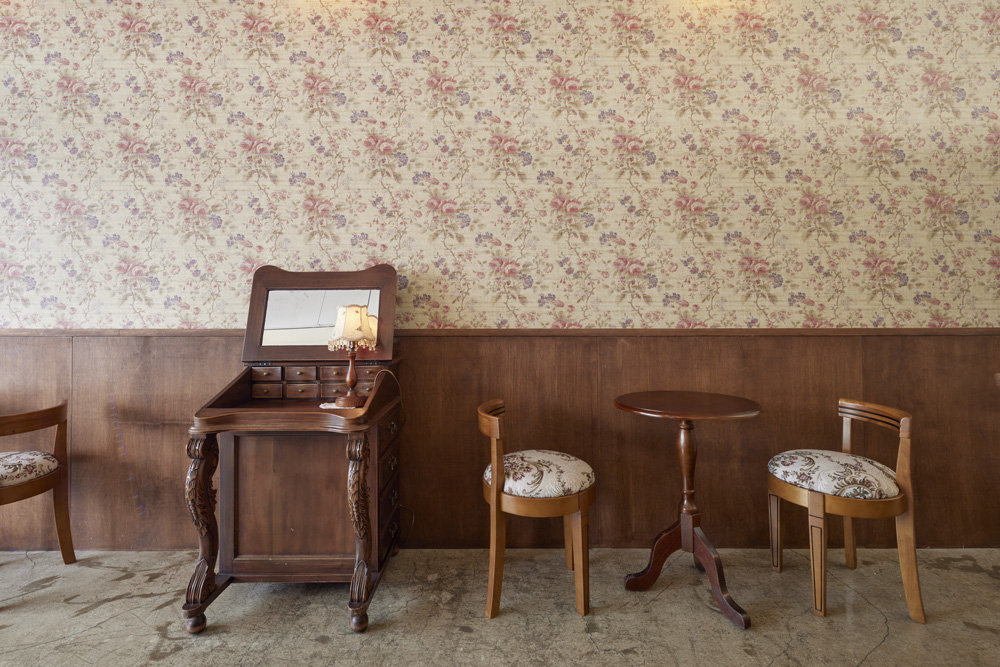 15 平米糕点店的艺术魅力-8