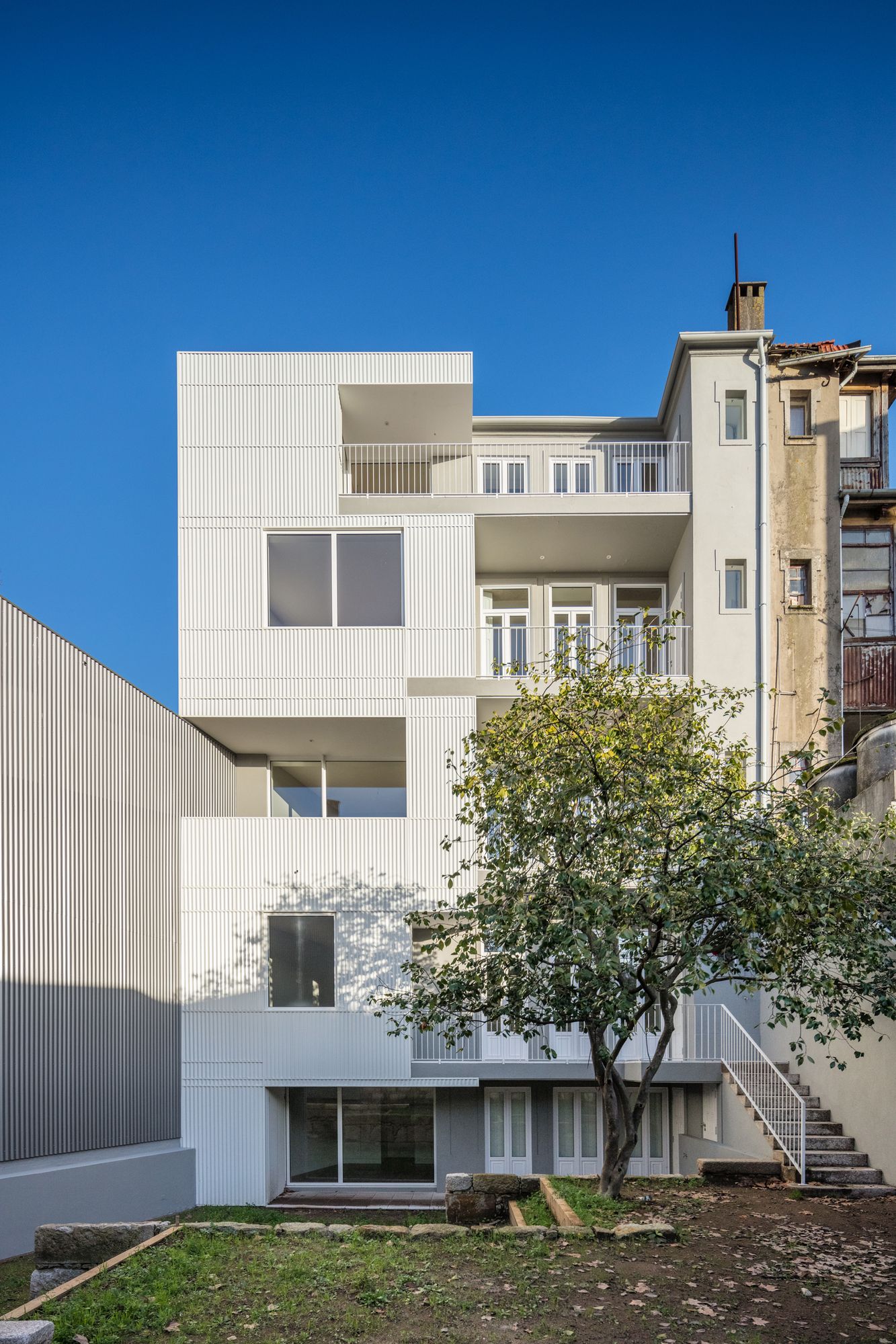 圣卡塔琳娜街角-25