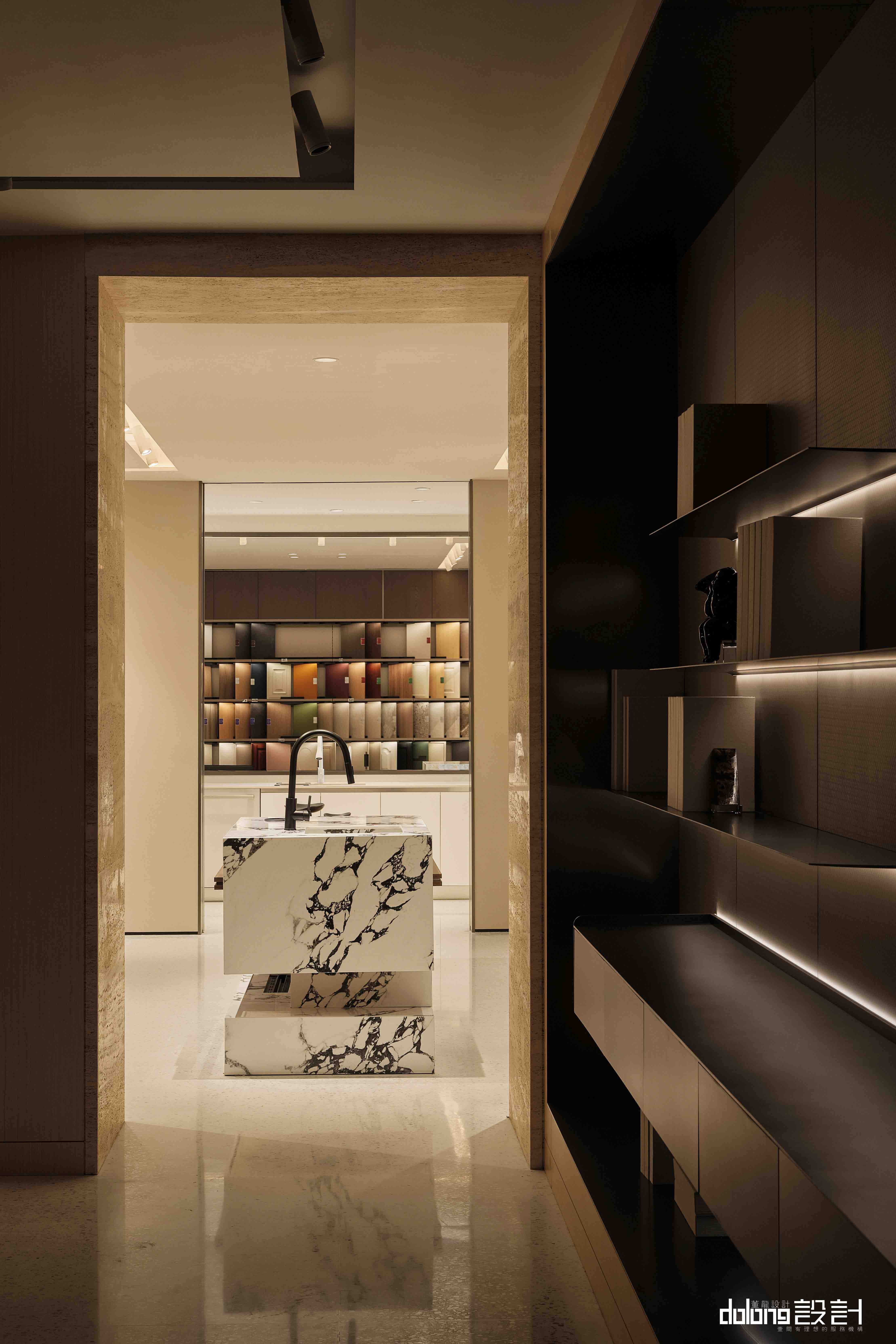 睿凡德全屋定制展厅丨DoLong董龍设计-41