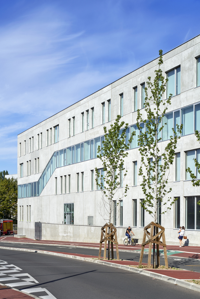 法国 Sebastopol 办公室 · 现代环保建筑的典范-28