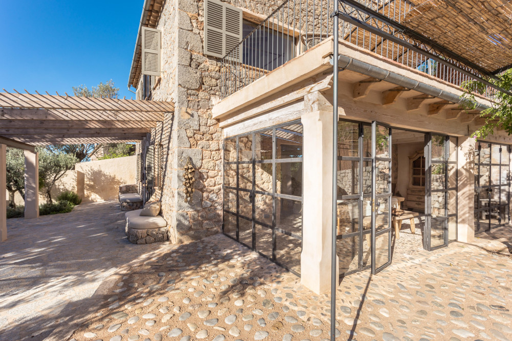 马略卡岛 Deia 镇现代与传统结合的 Can Anita 私人住宅-17