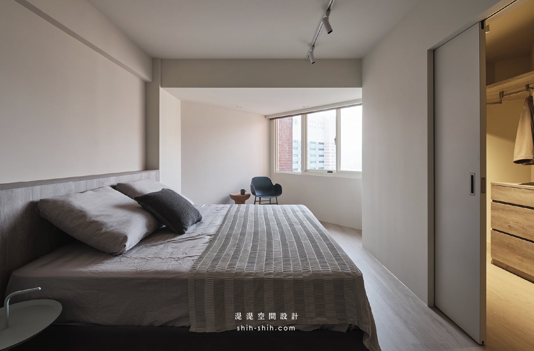 杨宅 · 老屋翻新简约空间设计-17