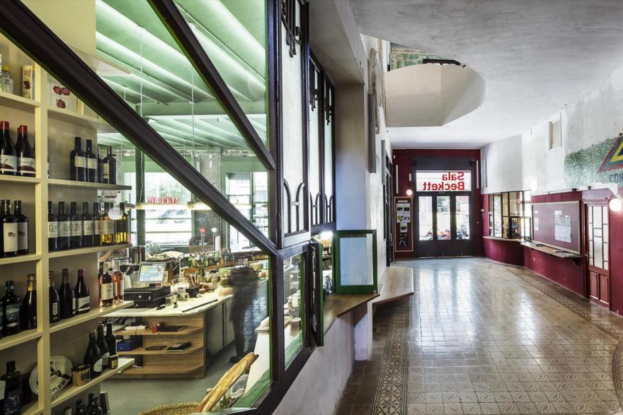 巴塞罗那萨拉贝克特剧院-8